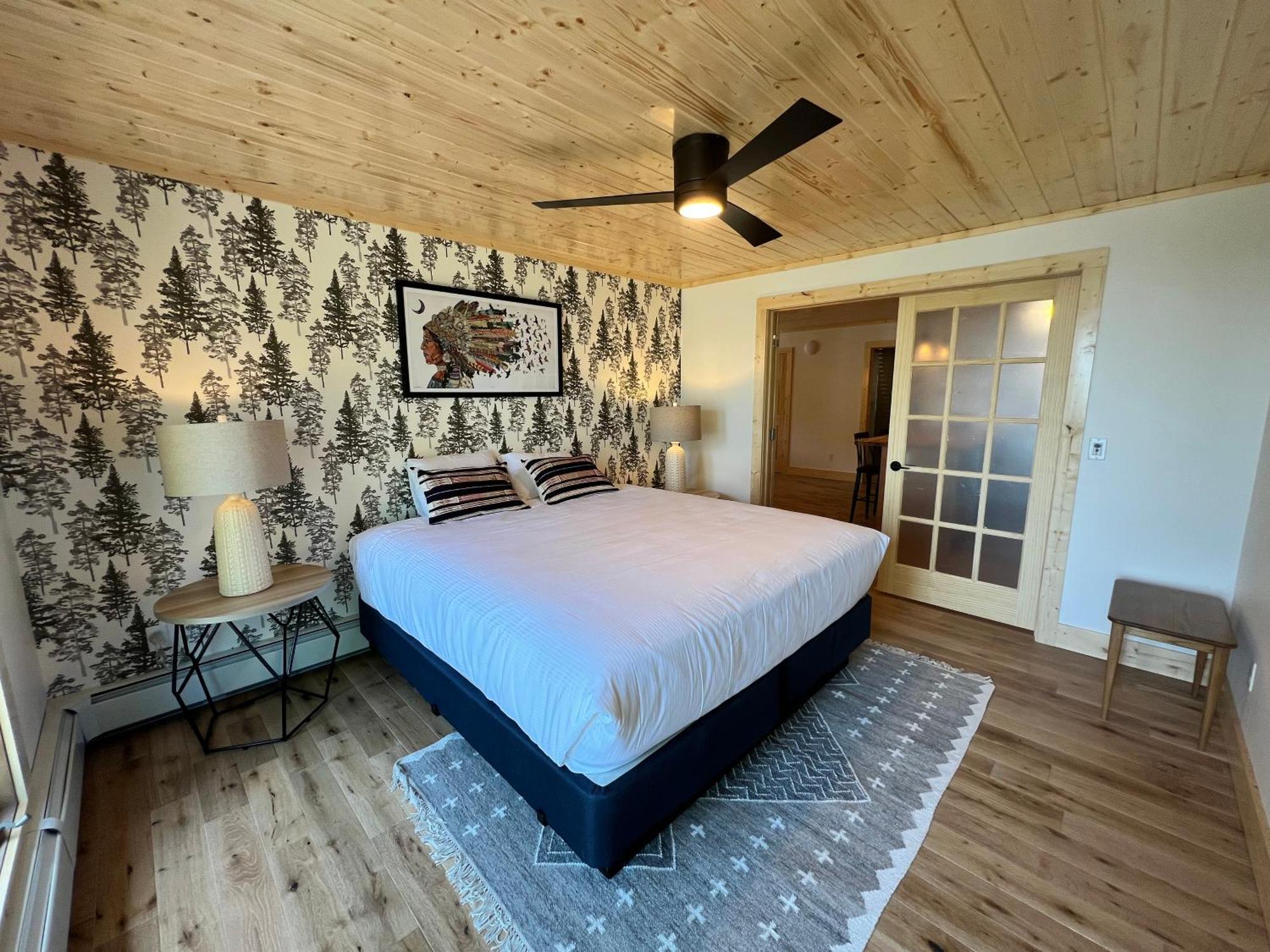 Thomsonite Inn on Lake Superior Grand Marais Rom bilde